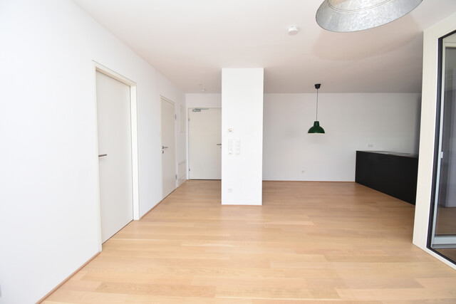 Wohnen in erster Reihe – moderne 2-Zimmer-Wohnung mit Bodenseeblick