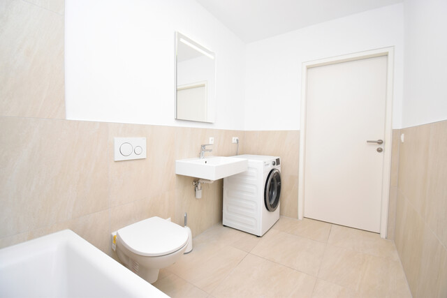 Wohnen in erster Reihe – moderne 2-Zimmer-Wohnung mit Bodenseeblick