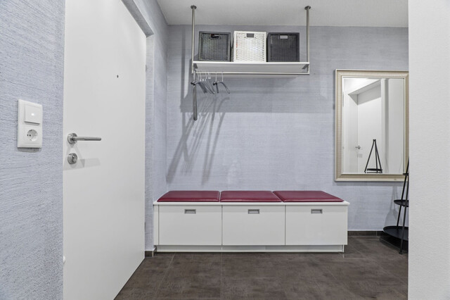 Lustenau: 136m² Wohnfläche und 240m² Terrassen- und Gartenfläche – hochwertig ausgestattete 4-Zimmer-Wohnung mit 2 Tiefgaragenplätzen