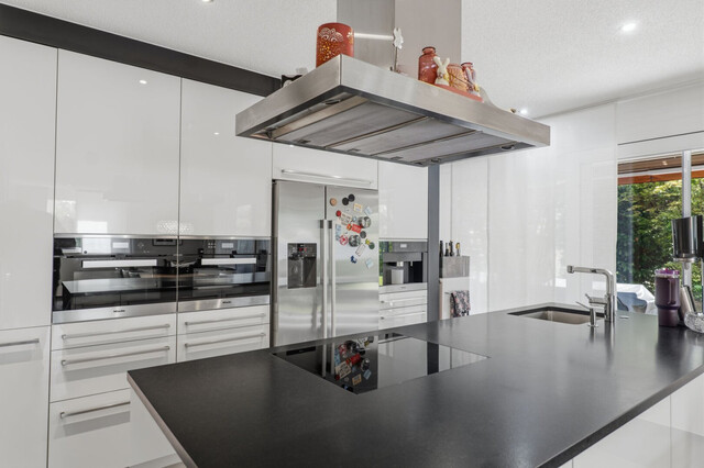 Lustenau: 136m² Wohnfläche und 240m² Terrassen- und Gartenfläche – hochwertig ausgestattete 4-Zimmer-Wohnung mit 2 Tiefgaragenplätzen
