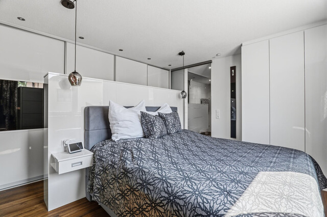 Lustenau: 136m² Wohnfläche und 240m² Terrassen- und Gartenfläche – hochwertig ausgestattete 4-Zimmer-Wohnung mit 2 Tiefgaragenplätzen