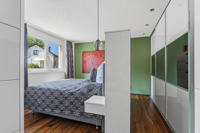 Lustenau: 136m² Wohnfläche und 240m² Terrassen- und Gartenfläche – hochwertig ausgestattete 4-Zimmer-Wohnung mit 2 Tiefgaragenplätzen