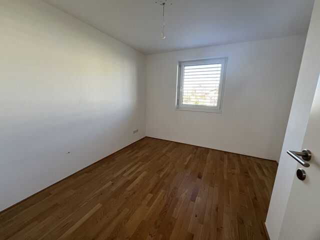 Familienfreundliche 4-Zimmer-Wohnung mit Terrasse und Carport in Dornbirn