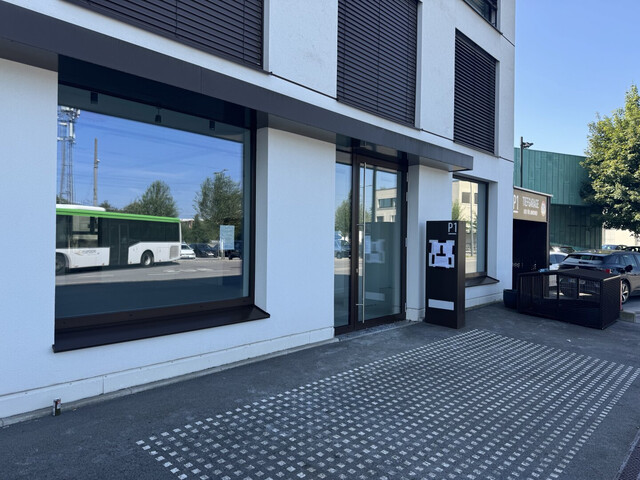 Bestlage! Geschäftsfläche in Dornbirn– , direkt am Bahnhof, Sehr hohe Kundenfrequenz garantiert!