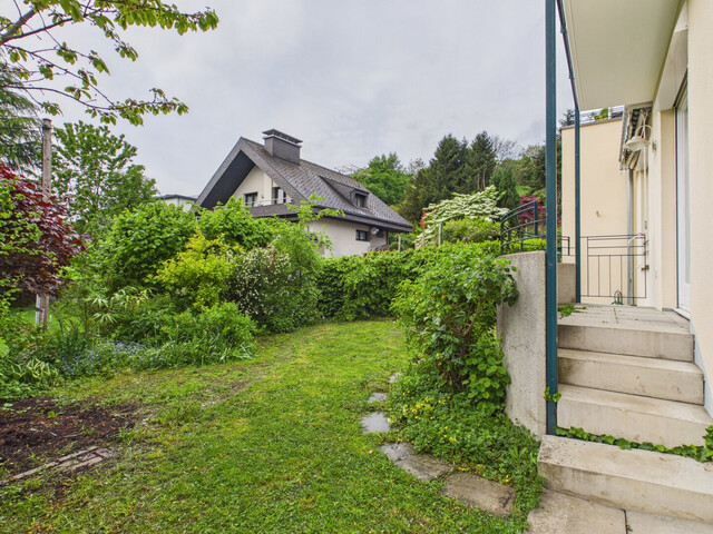 Gepflegte 3-Zimmer-Gartenwohnung mit Südwestausrichtung, Garage und großem Kellerabteil in Feldkirch-Tisis