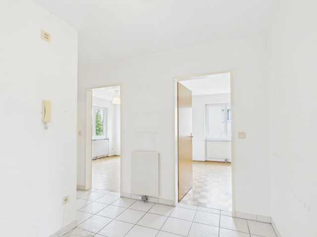 Gepflegte 3-Zimmer-Gartenwohnung mit Südwestausrichtung, Garage und großem Kellerabteil in Feldkirch-Tisis