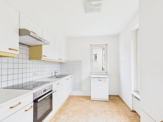 Gepflegte 3-Zimmer-Gartenwohnung mit Südwestausrichtung, Garage und großem Kellerabteil in Feldkirch-Tisis