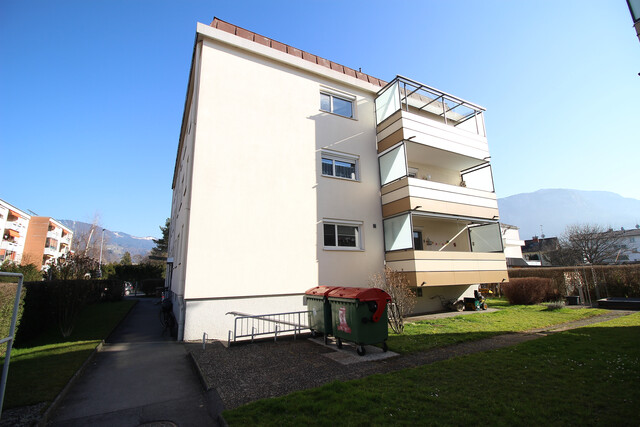 4 1/2 Zimmer-Wohnung - gute Lage - renovierungsbedürftig - provisionsfrei