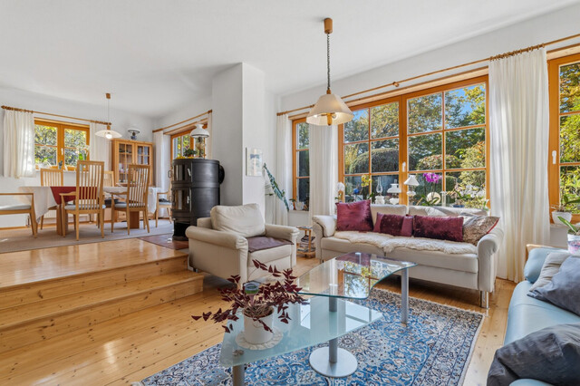 Einmalige Chance: Einfamilienhaus mit Bodenseeblick!