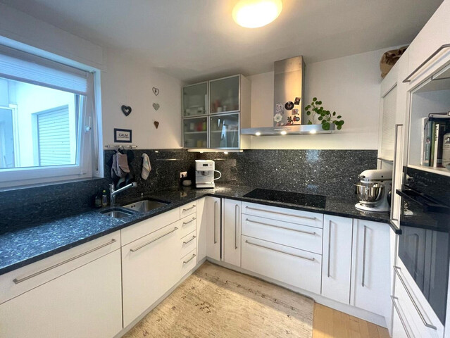 Wohnen über den Dächern von Hard – Stilvolle 4,5-Zimmer-Dachgeschosswohnung mit Weitblick