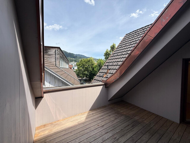 Einzigartige zweistöckige 4-Zimmer-Dachgeschosswohnung zu vermieten!