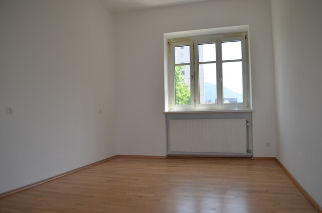 Zinshaus mit Gewerbeeinheit mit guter Rendite in Bludenz, Bahnhofsnähe