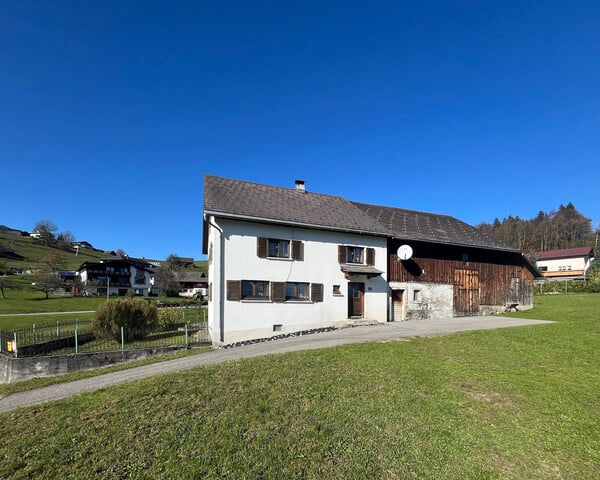 Baugrundstücke, landwirtschaftliche Flächen und Wald in Nenzing-Gurtis zu verkaufen