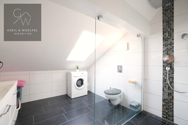 Hörbranz: Vielseitiges Wohn- und Geschäftshaus – modernisiert, 1.356 m² Grundstück, zentrale Lage