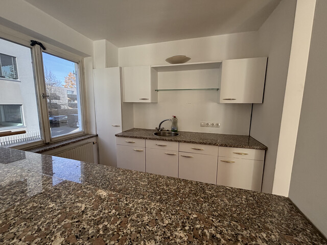 super Lage! Geschäftslokal 147 m² mit Schaufenster