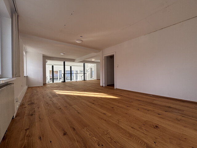 super Lage! Geschäftslokal 147 m² mit Schaufenster