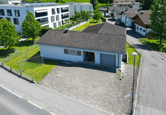 Familienidylle in Rankweil – Haus mit großem Garten und viel Potenzial