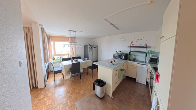 Großzügige 3,5-Zi-Wohnung | 108 m² | 6. OG mit Aufzug | Provisionsfrei