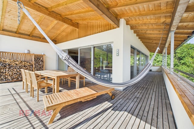 Panorama & Privatsphäre: Einfamilienhaus im Luftkurort Ebnit