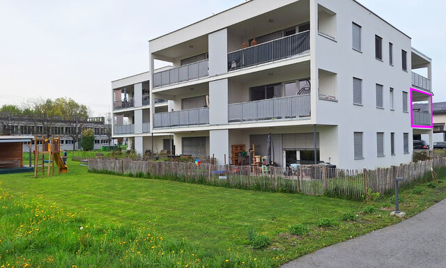 Hochwertige und sonnige 2-Zimmer Wohnung mit Terrasse 
