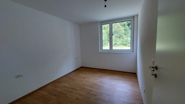 moderne, neuwertige 3-Zi-Terrassenwohnung ein paar Fußminuten ins Zentrum