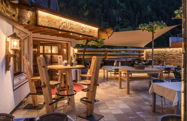 Gemütliches Restaurant mit Terrasse und Bar in beliebtem Skigebiet Gargellen zu verkaufen!