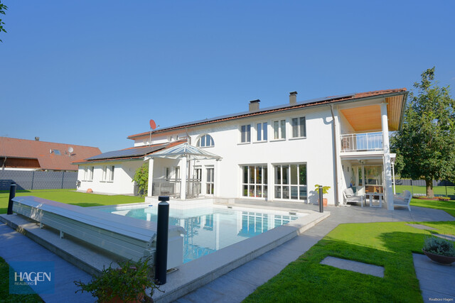 Großzügiges Wohnhaus mit Pool in Top Lage - Lauterach