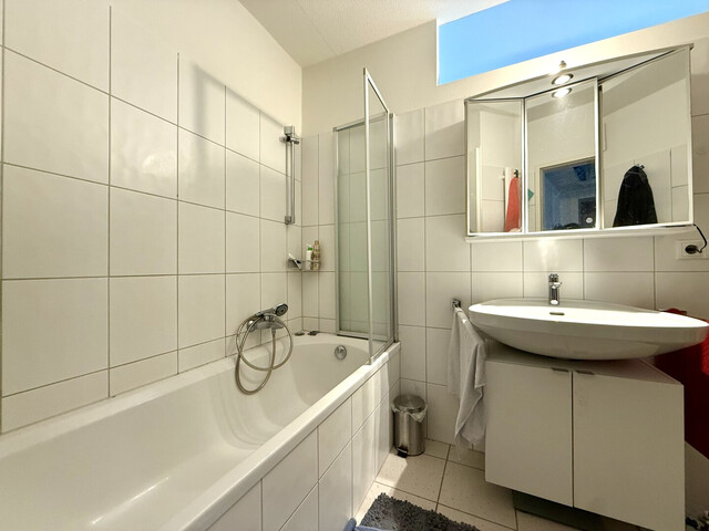 Zentral wohnen in Lustenau: 3 Zimmer Wohnung mit Balkon und Parkplatz