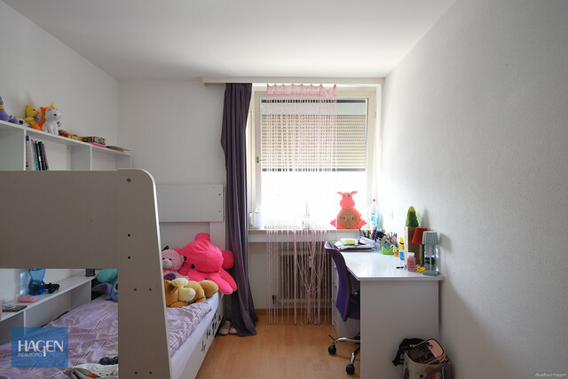 Vermietete 5-Zimmer-Wohnung mit Garage in zentraler Lage in Lustenau