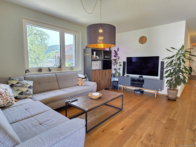 Moderne 3-Zimmer-Wohnung mit großzügigem Balkon und hochwertiger Ausstattung in Röthis