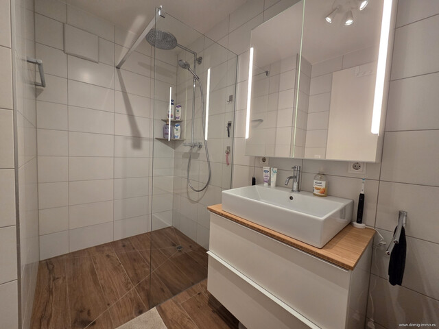 Moderne 3-Zimmer-Wohnung mit großzügigem Balkon und hochwertiger Ausstattung in Röthis