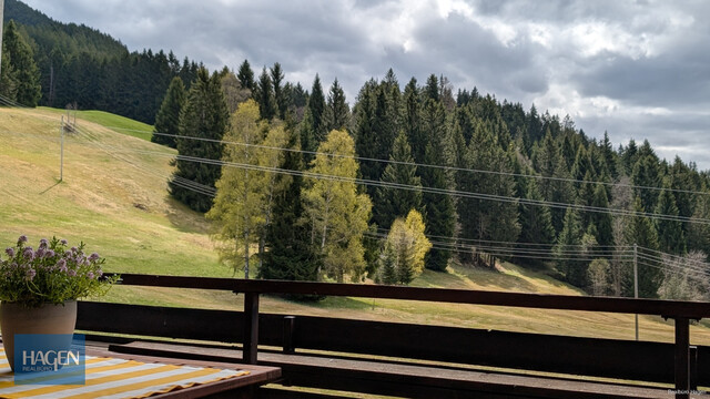 Traumhafte Ferienwohnung mit Panoramablick in Übersaxen – inkl. großzügiger Garage!