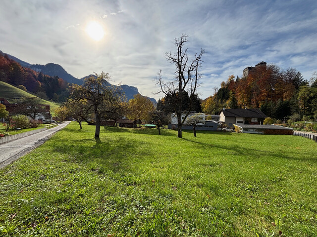 Baugrundstück am Fuße von Schloss Glopper - Grundstück 3