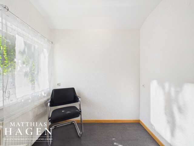 Wohnen mit traumhaftem Bodenseeblick: 4-Zimmer-Dachgeschosswohnung