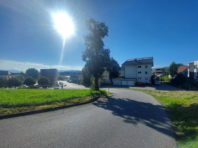 Baugrundstück "Am Dorfplatz" zu verkaufen!