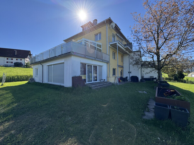 153 m² Wohnfläche & eigener Garten – Geräumige 5-Zimmerwohnung in Hohenweiler