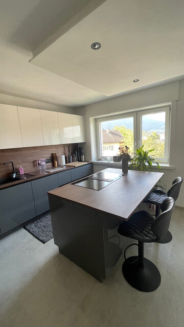 (Privatverkauf - provisionsfrei!) Exklusiv sanierte 3-Zimmer-Wohnung in Bludenz – 85 m² + verglaster 7 m² Balkon