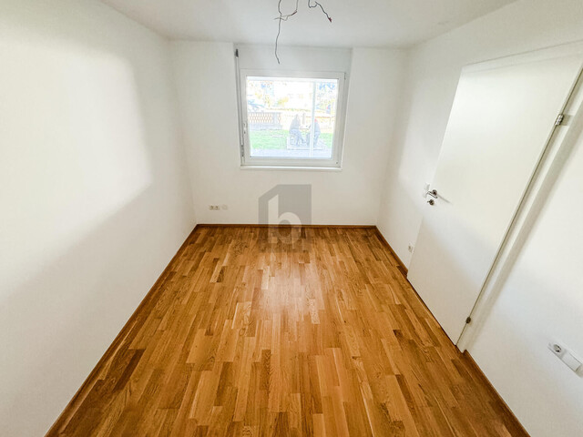 GARTEN-HIT IN NEUWERTIGEM ZUSTAND UND ZENTRALER LAGE