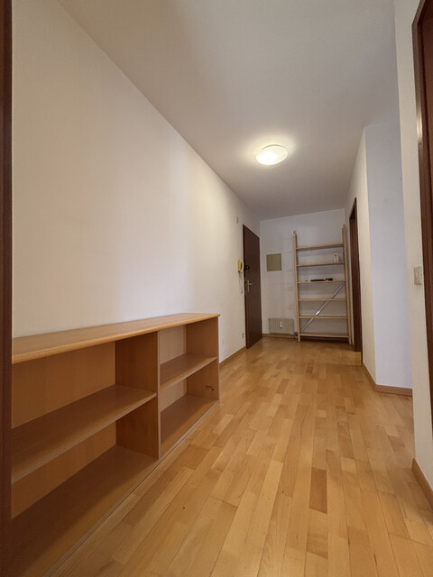"ohne Provision" geräumige, helle 2,5 Zimmer Wohnung mit Balkon in Grenznähe mit Gartenmitbenützung