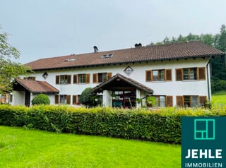 Großzügige 5-Zimmer Dachgeschosswohnung im Herzen von Frastanz zu verkaufen!