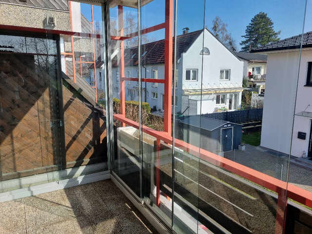 3-ZIMMERWOHNUNG MIT ZWEI BALKONEN UND TIEFGARAGE IN RUHIGER LAGE VON BREGENZ