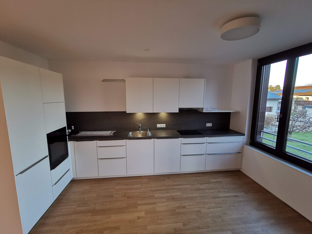 Neuwertige 4.5 Zi Terrassenwohnung in Feldkirch/Nofles, Grenznähe