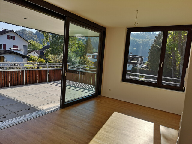 Neuwertige 4.5 Zi Terrassenwohnung in Feldkirch/Nofles, Grenznähe