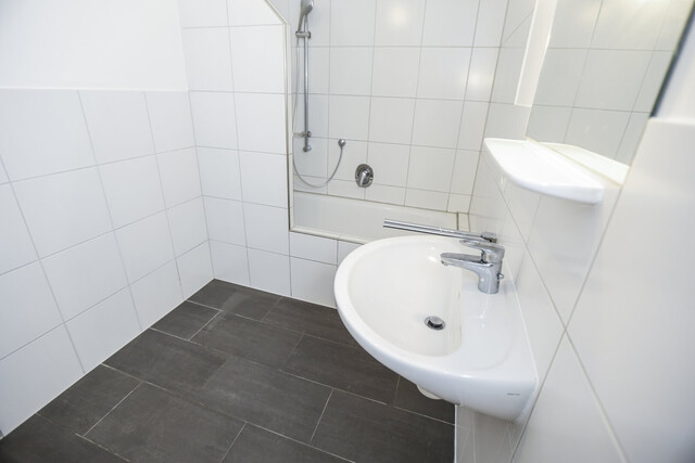 3-Zimmer-Wohnung in top Zustand mit großem Balkon - ruhig gelegen
