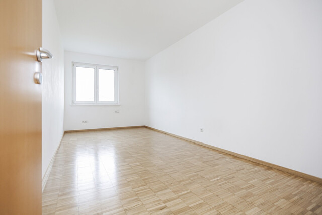 3-Zimmer-Wohnung in top Zustand mit großem Balkon - ruhig gelegen