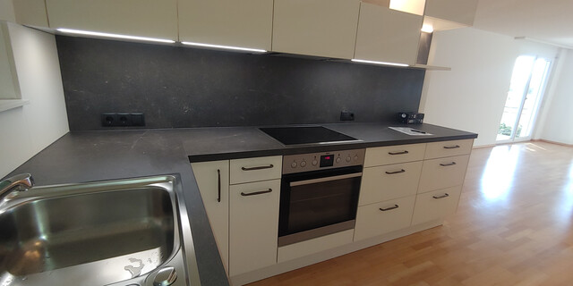 Helle Drei-Zimmerwohnung mit Ausblick über Götzis in ruhiger Lage am Wald