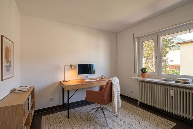 Flexibel nutzbare 4 Zimmer Wohnung mit Bergblick, Balkon und Garage in Feldkirch