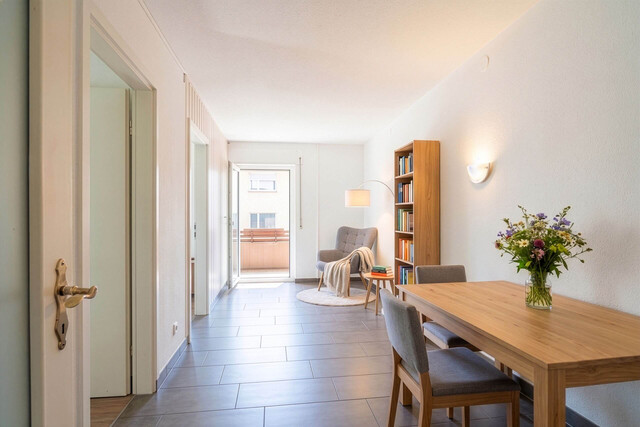 Flexibel nutzbare 4 Zimmer Wohnung mit Bergblick, Balkon und Garage in Feldkirch