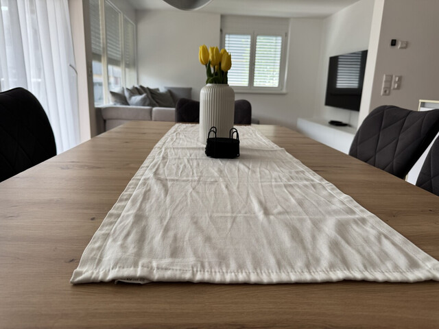 Helle, gepflegte 4-Zimmer-Wohnung mit Südwest-Terrasse in ruhiger Wohnanlage