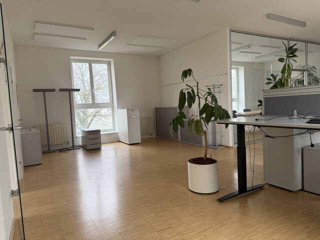 Wolfurt - Bürofläche im 1. OG mit ca. 121 m²  (8a)